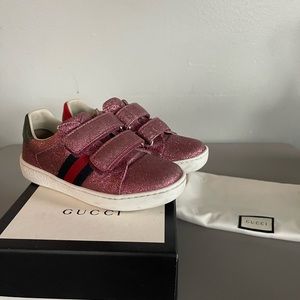 Pink glittered gucci trainers size 26